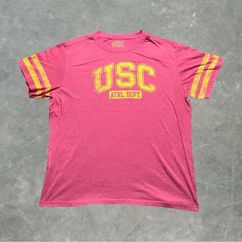 ☀️ USC Trojans College Graphic Tee Mens Size Large Red/Yellow